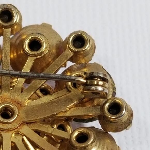 Vintage aurora borealis brooch one and one fourth triple - Picture 7 of 9